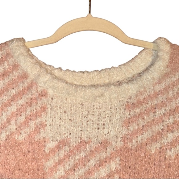 J. CREW Boucle Buffalo Check Plaid Chunky Sweater Pink White Wool Alpaca Size XL - Picture 7 of 16
